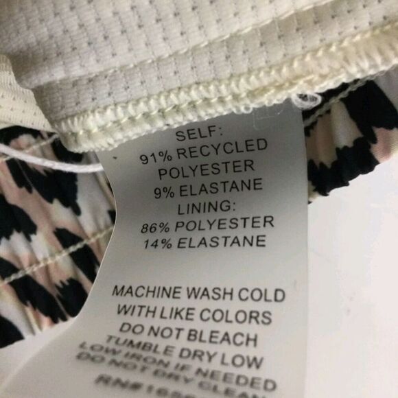 Calme Womens Elements Hike Active Gym Leopard Print Shorts Size M NWT - Picture 11 of 11